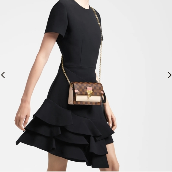 LOUIS VUITTON VAVIN CHAIN WALLET - Picture 4 of 6